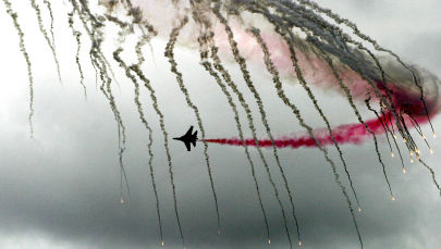 Top Class Aerobatics of Russian Knights