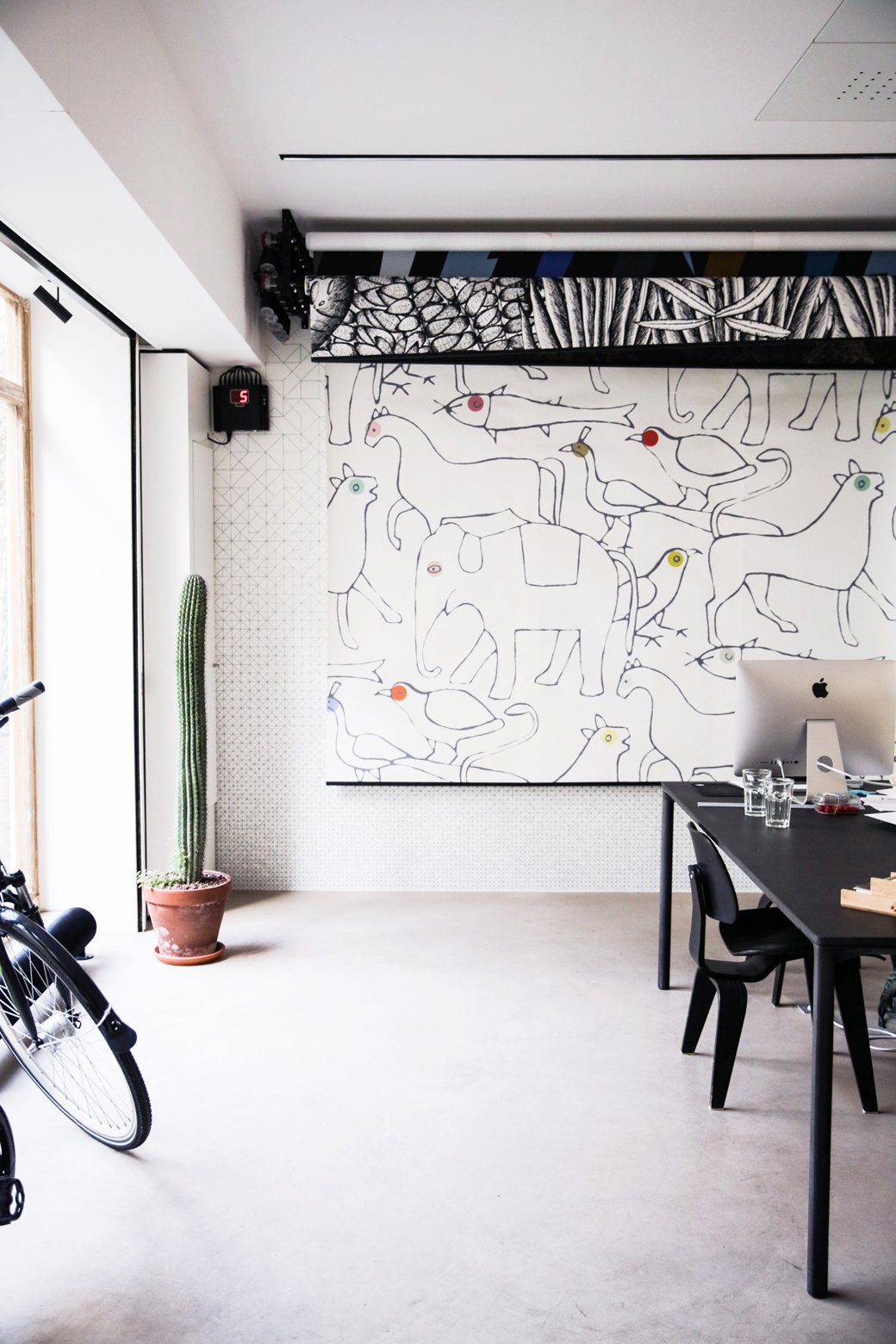 Wallpaper By Bien Fait + Parisian Home Of Cécile Figuette