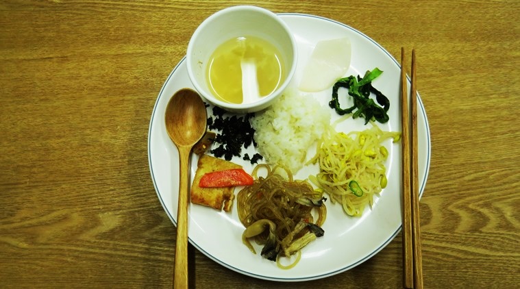 A plate of ‘sattvik’ traditional Korean food available at the many temple stays. (Photo: Shruti Chakraborty)