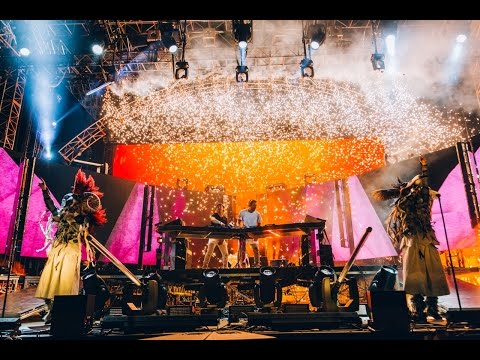 Axwell /\ Ingrosso - Live at Coachella 2015 [Full Set]