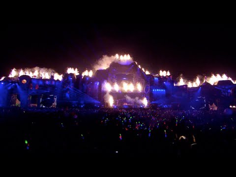 Dimitri Vegas & Like Mike - Live at Tomorrowland 2013 - ( Full Mainstage Set HD )