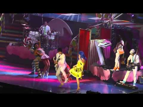 Katy Perry - Hot N Cold - Last Friday Night - California Dreams Tour @ Nottingham - 5 nov 2011