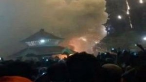 Kerala Fire accidents, 102 dead, 200 injured in Kerala temple fire.