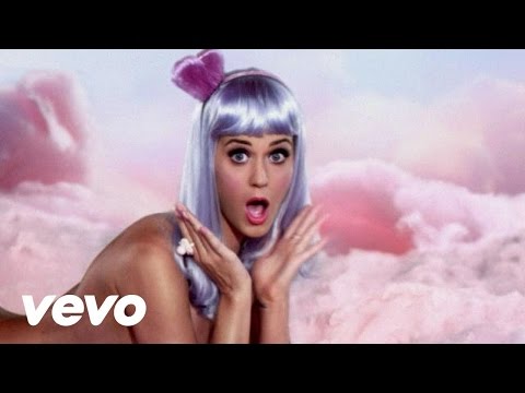 Katy Perry - California Gurls ft. Snoop Dogg