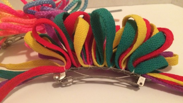 shoelace barrette