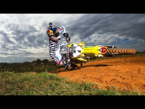 Super Slow-Moto: The "Bubba Scrub" w/ James Stewart