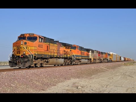 Amtrak and BNSF Trains in the San Joaquin Valley - Bakersfield to Fresno