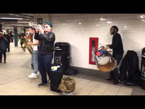 TOO MANY ZOOZ - Live at Union Square 19Jan2014