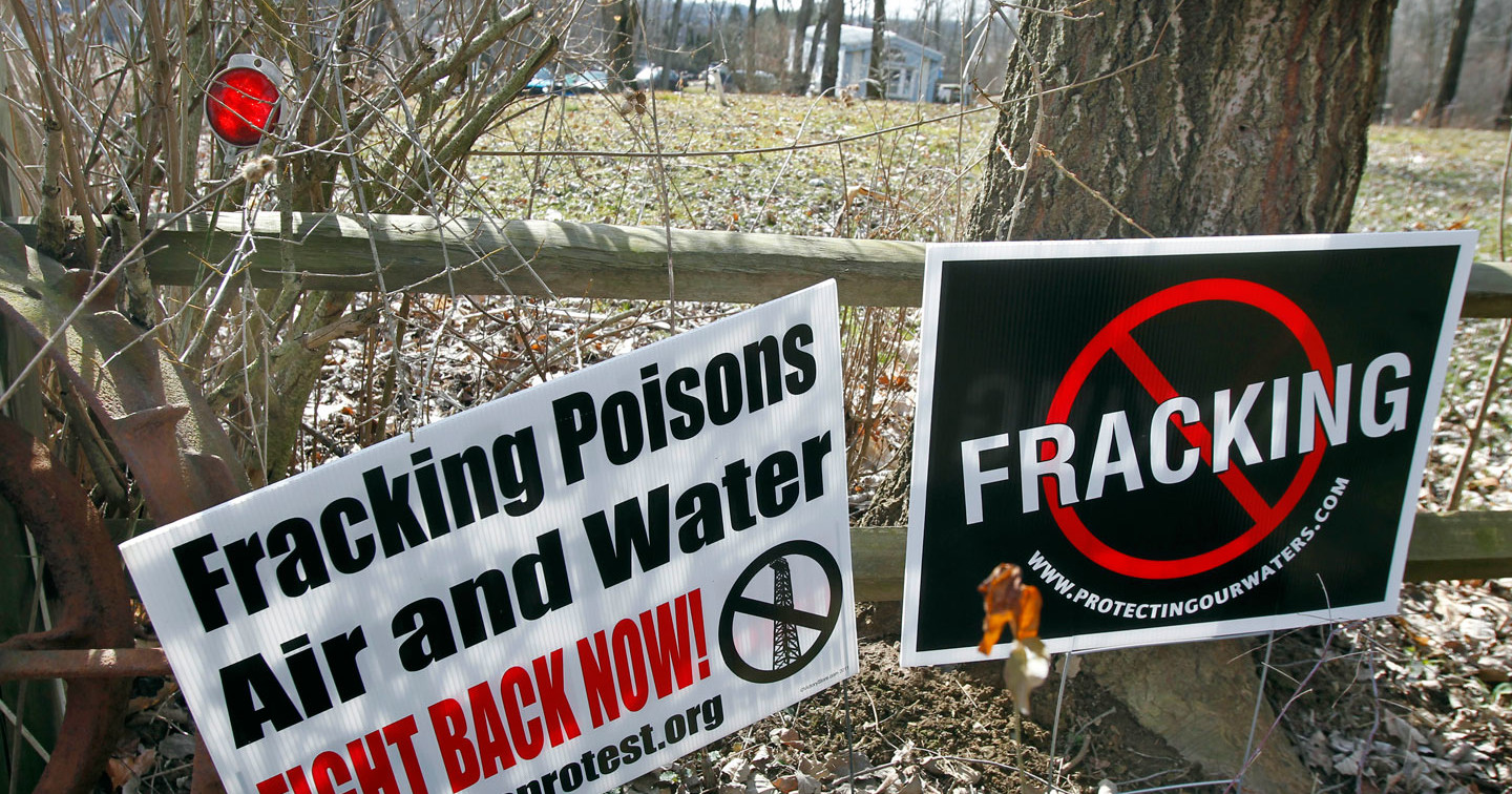 Signs opposing fracking