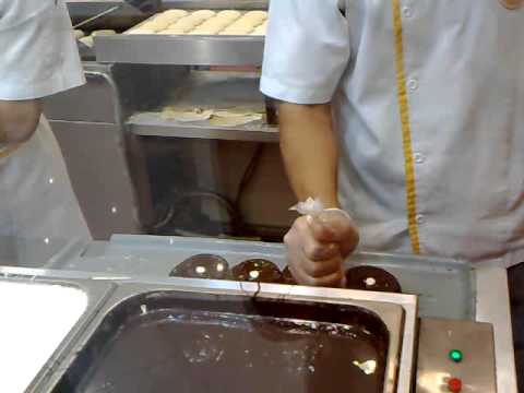 Donuts in the making of Big Apple Donuts, Malaysia