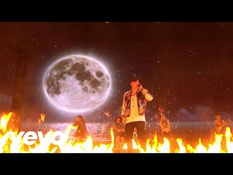 Justin Bieber - Love Yourself & Sorry ft. James Bay - Live at The BRIT Awards 2016