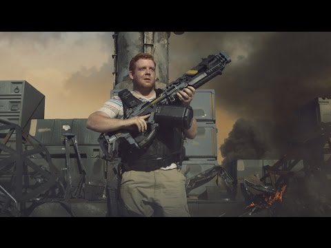 Official Call of Duty®: Black Ops III Live Action Trailer - “Seize Glory”