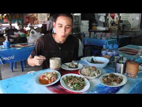 Thai Street Food Menu in Bangkok (Eating Thai Food Guide) อาหารอีสาน