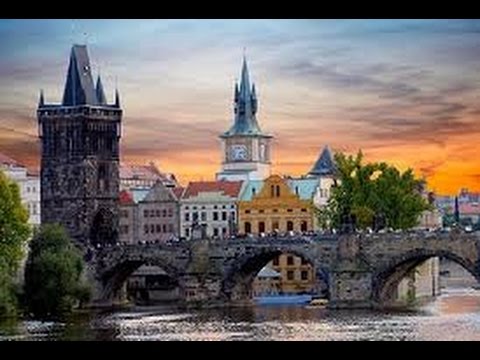 Prague's Charles Bridge at Night (Ultra 4K)