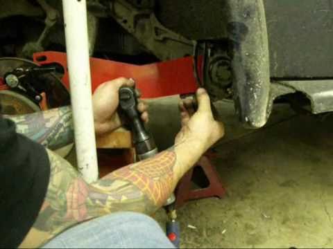 How to lower a swing axle VW with DropPlates, similar to drop spindles part 3.wmv