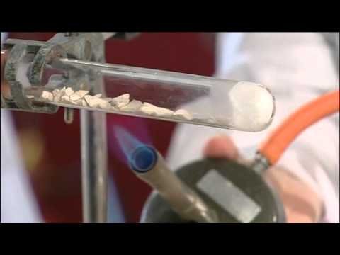 Cracking a hydrocarbon