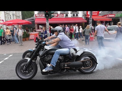 3 Crazy Harley Davidson V-Rods & Sportster - BURNOUTS AND LOUD SOUNDS!