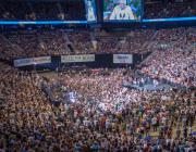 Bernie Sanders addresses a crowd in Portland, Oregon