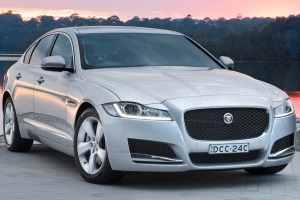 Jaguar XF 2.0d Prestige.