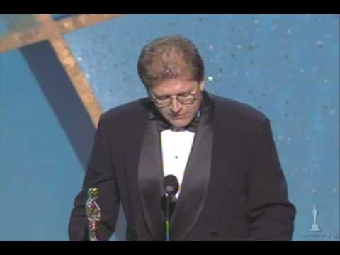 Robert Zemeckis Wins Best Directing: 1995 Oscars