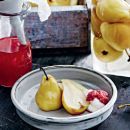 Bottled pears with raspberry vinegar