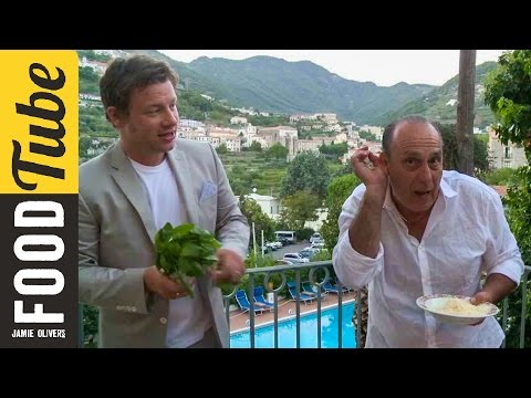 Jamie Oliver and Gennaro - How To Cook Mushroom Risotto