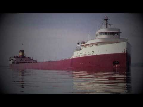 "The Wreck of the Edmund Fitzgerald" - Gordon Lightfoot (HD w/ Lyrics)