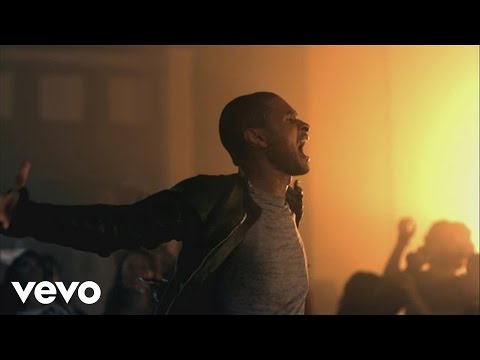 Usher - DJ Got Us Fallin' in Love ft. Pitbull