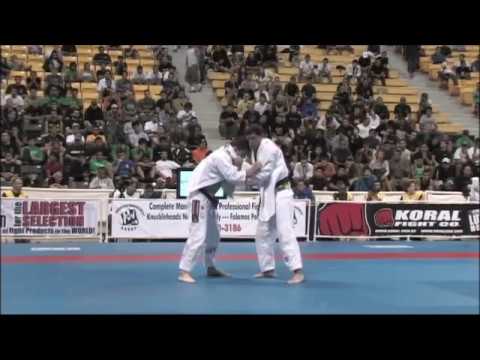 Worlds 2007 Adult Black Belt - Super Heavyweight Final - Roger Gracie VS Robert Drysdale