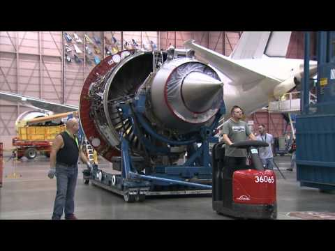 Boeing 787-9 Dreamliner being assembled and painted