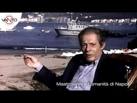 MARCELLO MASTROIANNI e l'umanità dell'amata Napoli