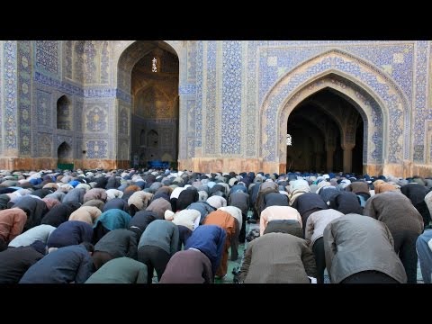 How To Attend a Muslim Friday Prayer Service (Jum’ah)