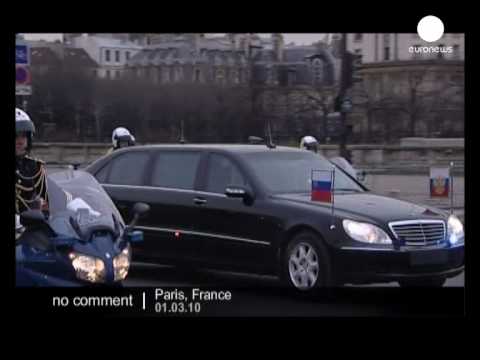 Heavy security as Russian president arrives in Paris - No comment