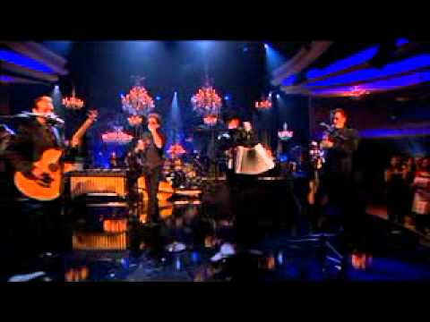 La Mesa del Rincón - Los Tigres del Norte & Andres Calamaro  (MTV Unplugged) 8/12