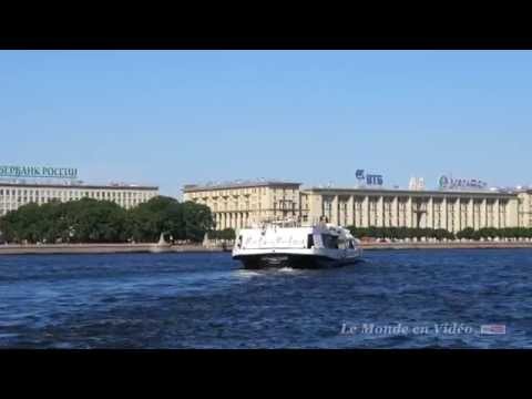 Boat trips and sightseeing tours on the NEVA river  , St Petersburg Russia ( Ultra 4K)