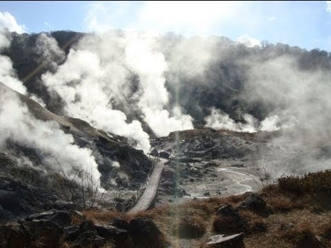 Ootnaboot in Akita Prefecture: Tamagawa Onsen Gambanyoku