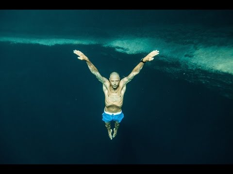 Stig Pryds -deepest P.O.V. freedive in Dean's Blue Hole