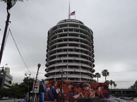 Capitol Records Building Downtown Hollywood Your Review Walk Of Fame Stars Architecture