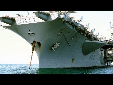 Gigantic US Navy Amphibious Assault Ship in Action: USS Boxer