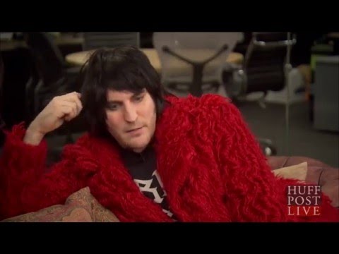 Noel Fielding with Huffington Post