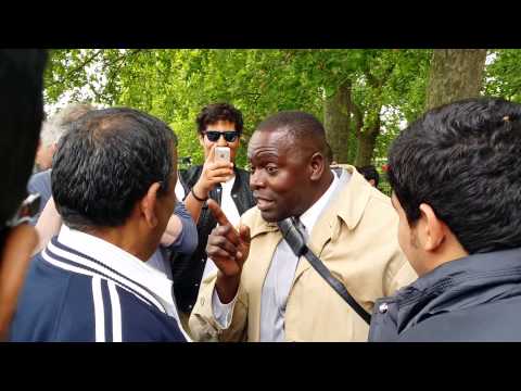 Muslims Attacked Man of God - Speakers Corner Hyde Park London 2014.