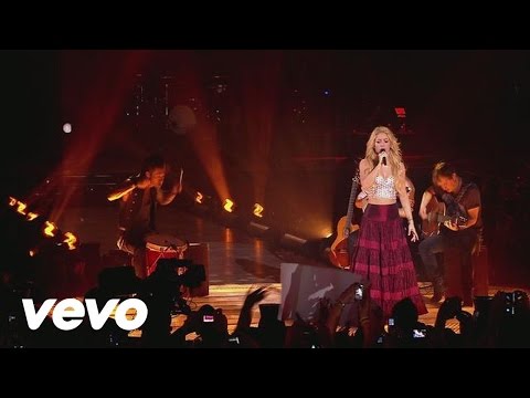 Shakira - Nothing Else Matters/Despedida Medley (Live from Paris)