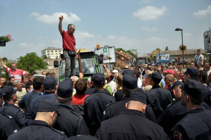 Anti-landgrabing campaign in Serbia