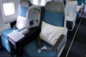 Google Street View goes inside Aer Lingus' business class cabin.