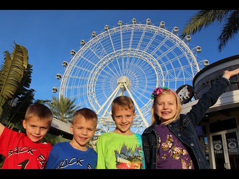 400 Feet IN THE SKY Riding the Orlando Eye Huge Ferris Wheel!!