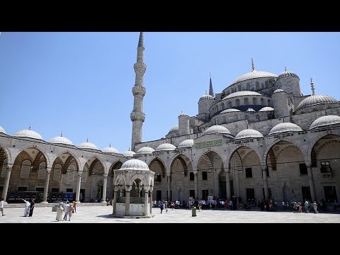 Top 15 Places to See in Istanbul, Turkey