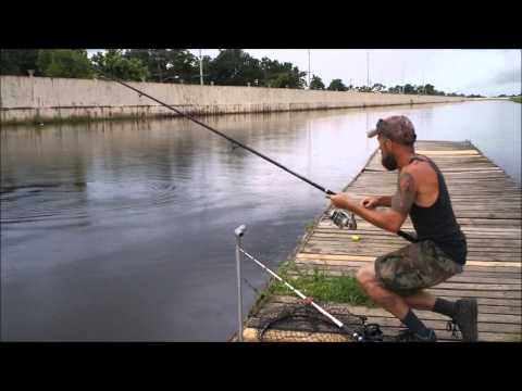 Fishing for Alligator Gar before the storm