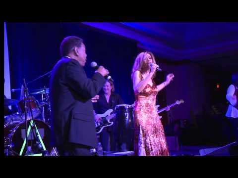 "Aquarius/Let The Sunshine In" Marilyn McCoo, Billy Davis Jr., Ron Johnston