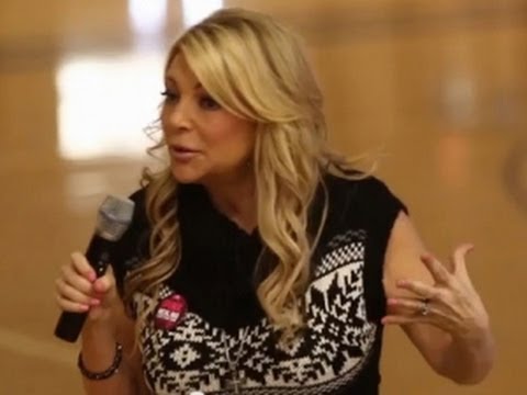 Ex Porn Star Presents The Truth About Pornography to Students at Christian High School