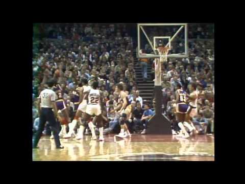 Top 10: Clyde Drexler Dunks